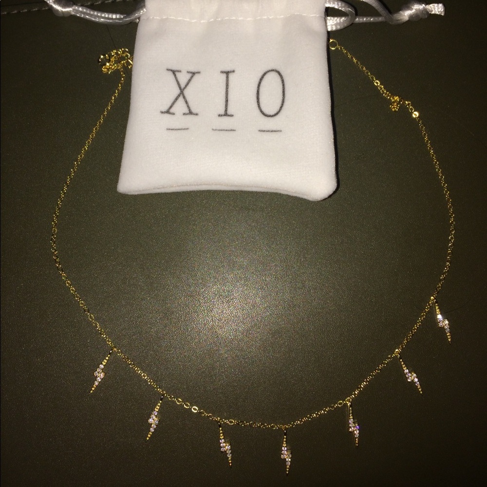 Flashes of Lightning Choker